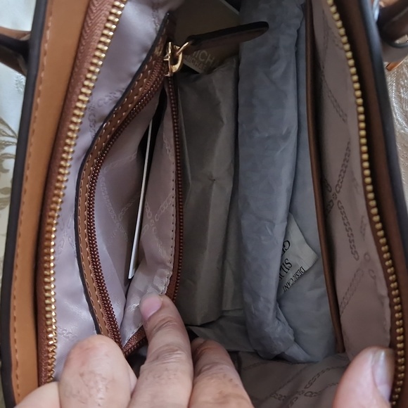 Michael kors small bag - Picture 2 of 6